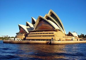 800px-Sydney_Opera_House_Australia.jpg