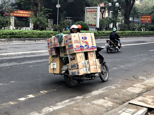 hanoi102.JPG