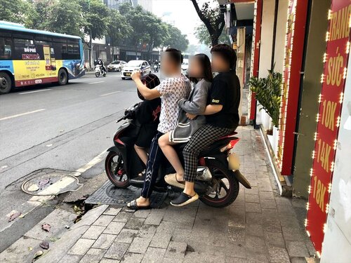 hanoi98.JPG