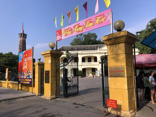 hanoi274.JPG