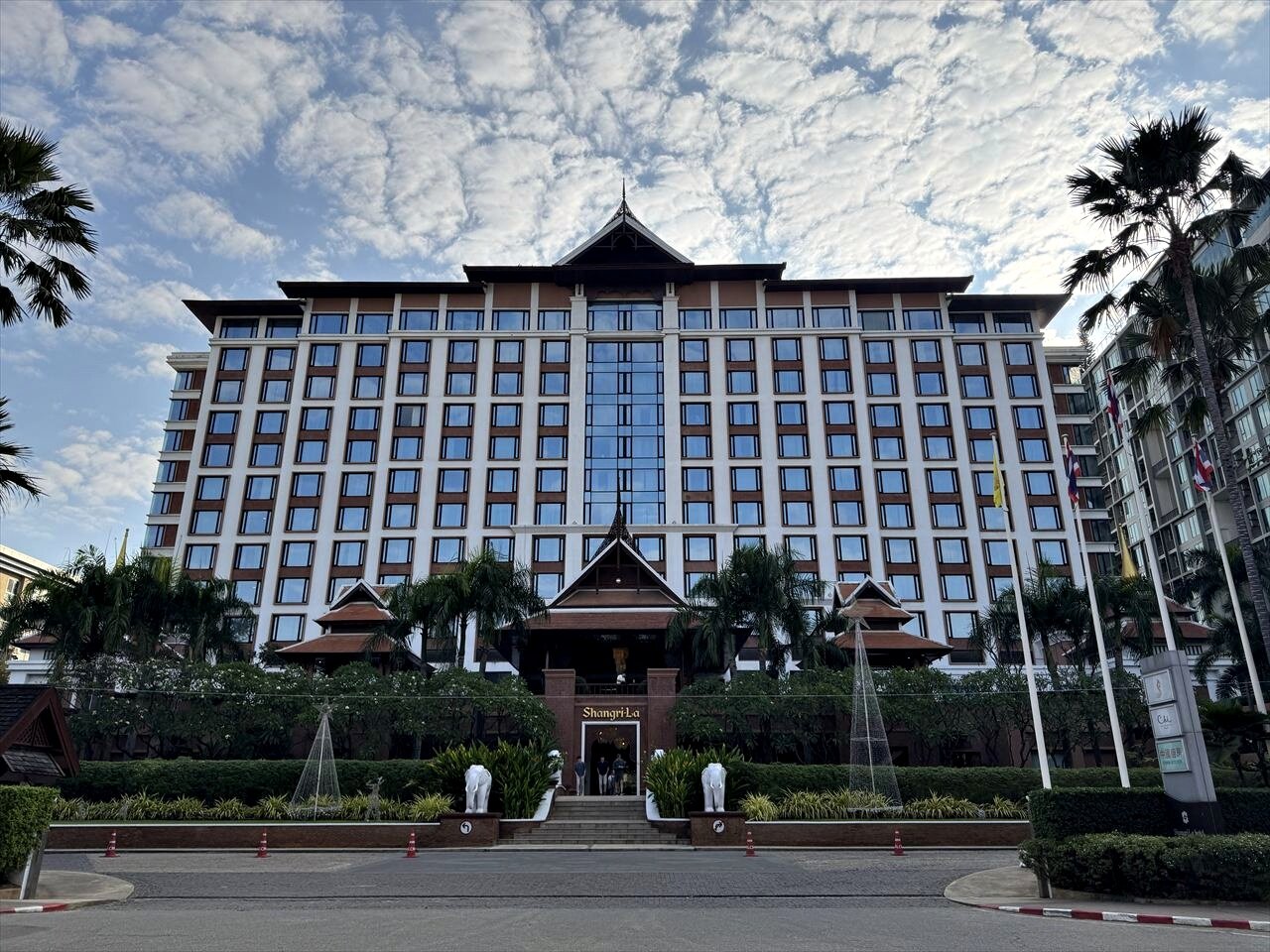 https://catalina.sakura.ne.jp/blog/images/25thailand166.JPG