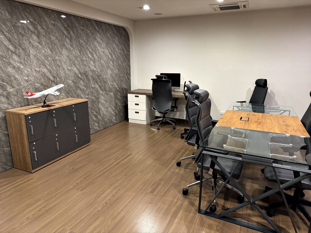 https://catalina.sakura.ne.jp/blog/images/25thailand336.JPG