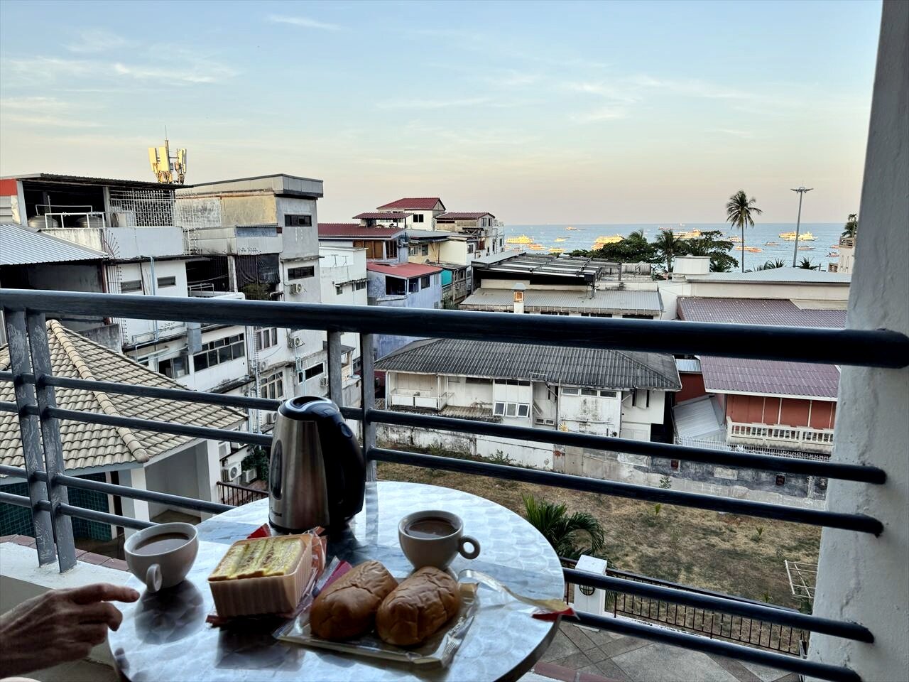 https://catalina.sakura.ne.jp/blog/images/25thailand34.JPG