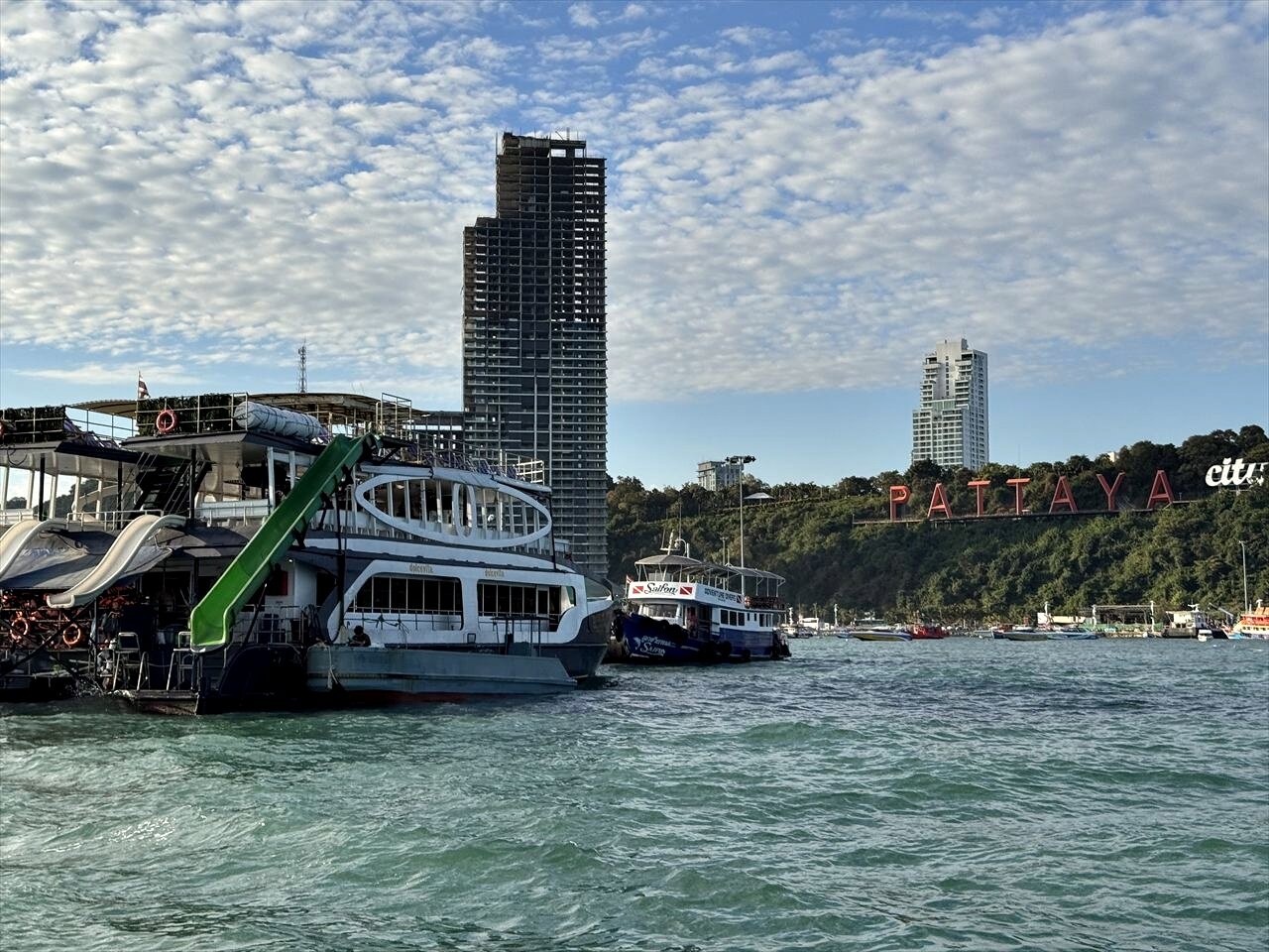 https://catalina.sakura.ne.jp/blog/images/25thailand53.JPG