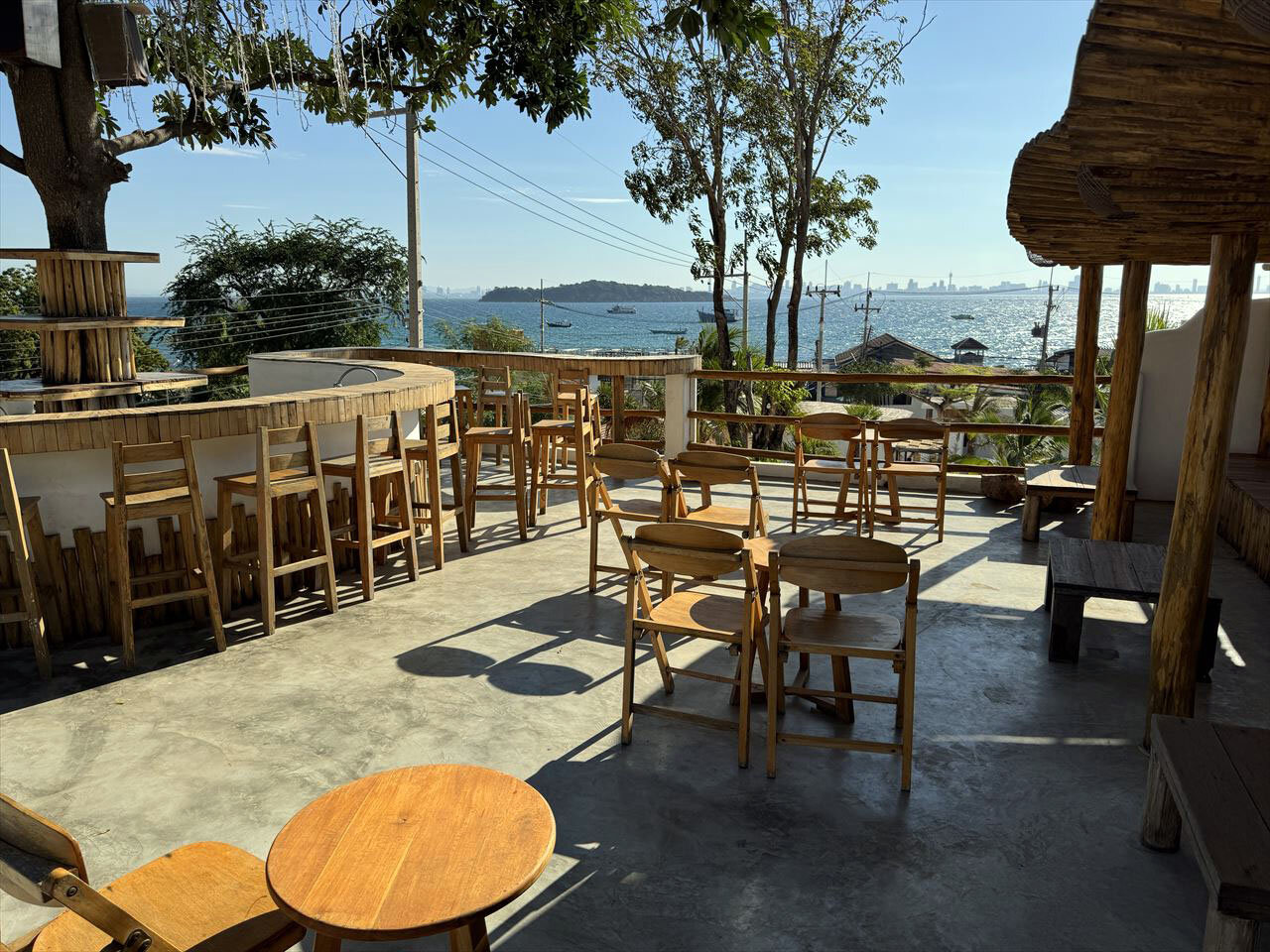 https://catalina.sakura.ne.jp/blog/images/25thailand62.JPG
