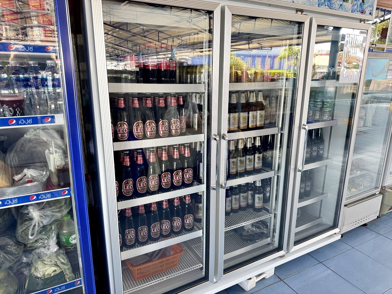 https://catalina.sakura.ne.jp/blog/images/25thailand99.JPG