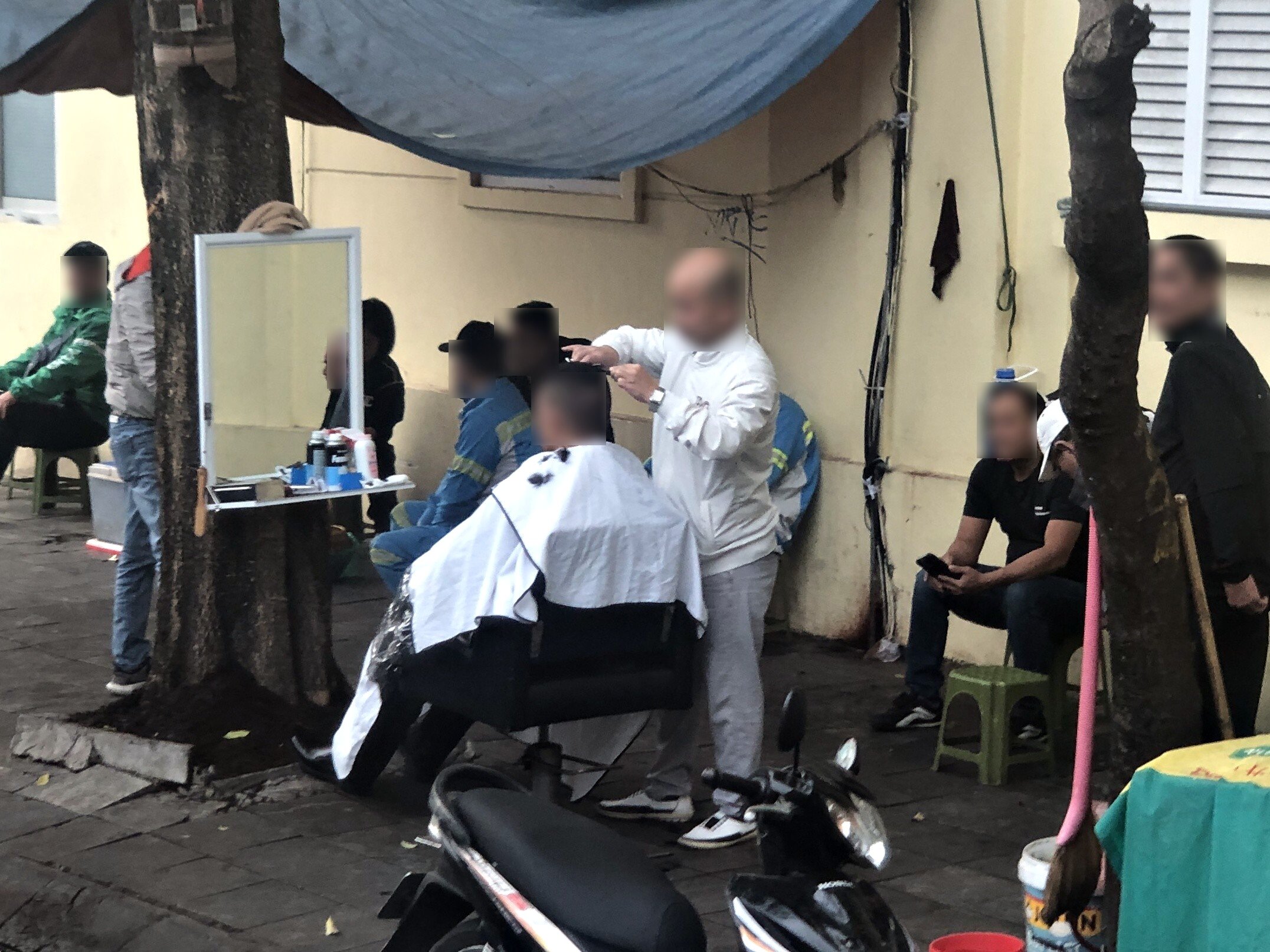 https://catalina.sakura.ne.jp/blog/images/hanoi110.JPG